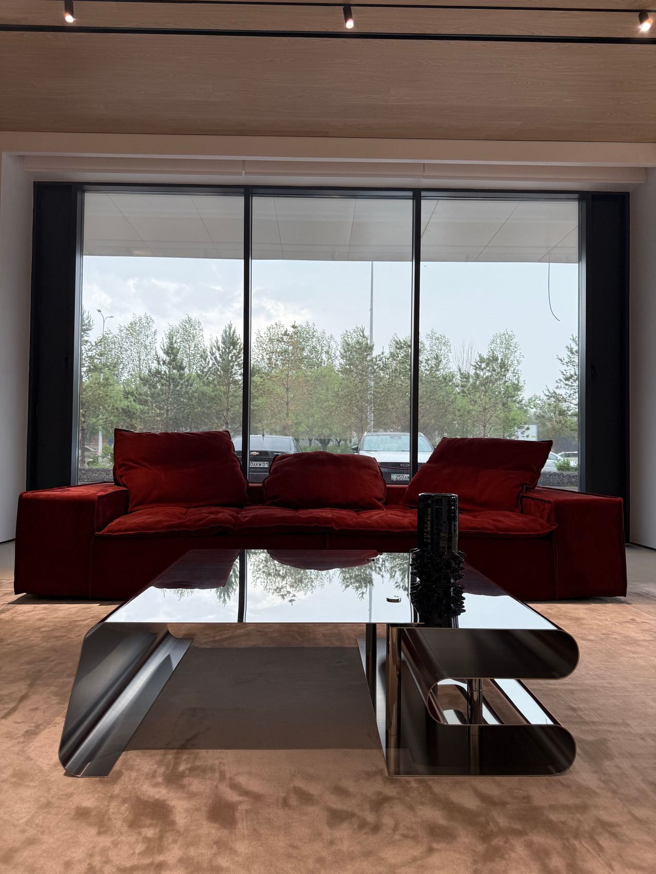 Miami Beach Sofa by Baxter, view 15