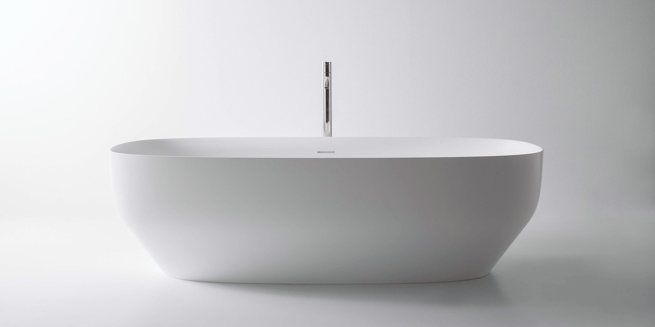 Ago Freestanding Oval Bathtub, view 4