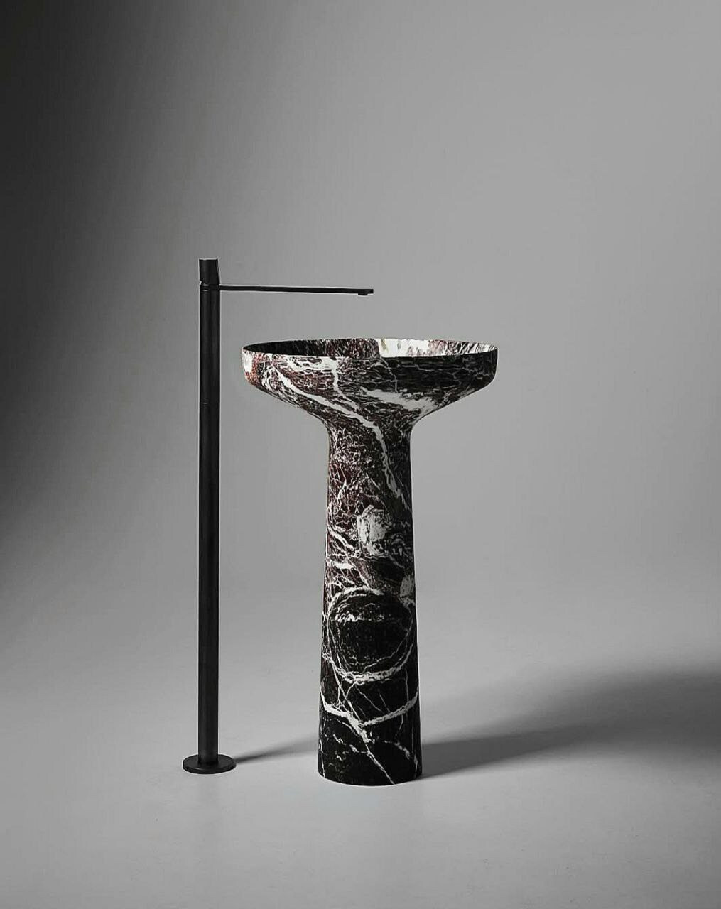 AGO185 Floor Standing Washbasin by Antonio Lupi, view 3