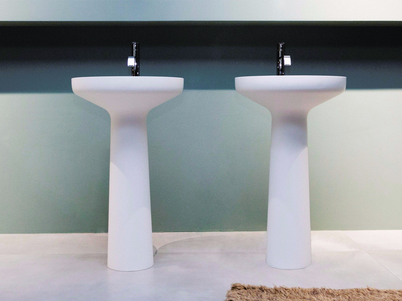 Ago85 Stone Freestanding Washbasin