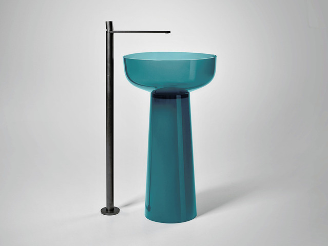 Albume10 + Albume20 Freestanding Washbasin