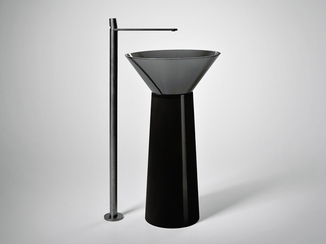 Albume Floor-Mount Washbasin by Antonio Lupi