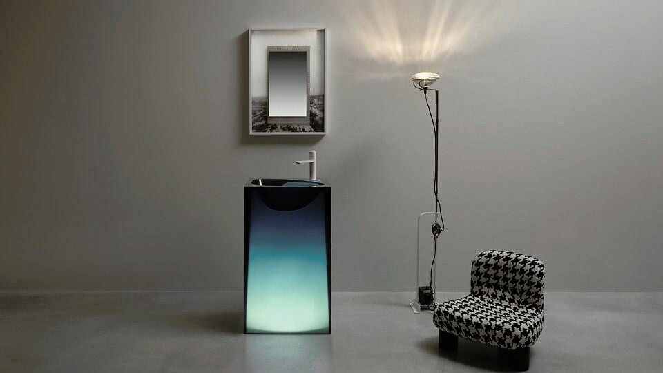 Aura, view 8