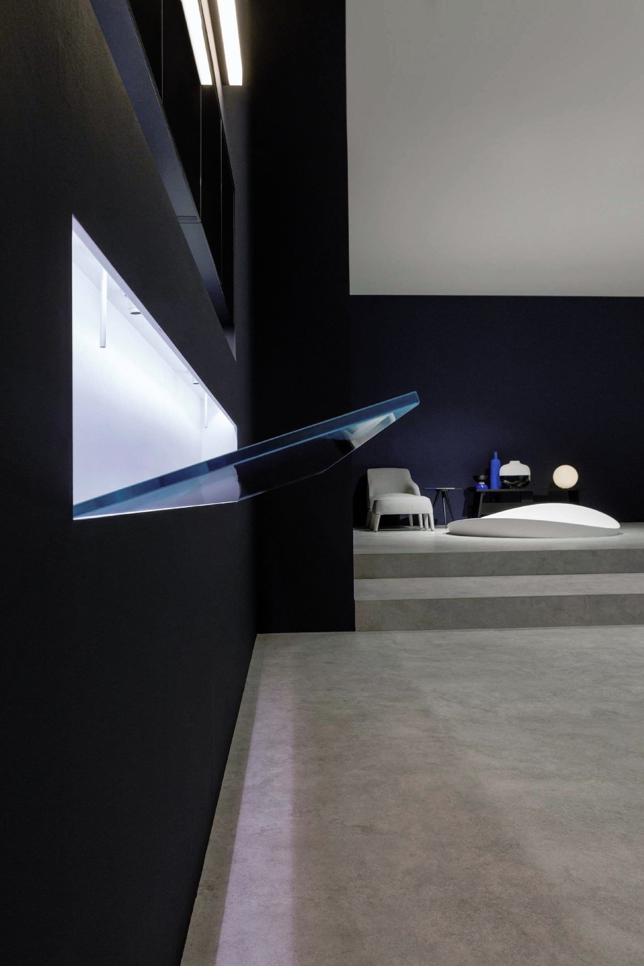 Battigia Wall-Mounted Washbasin, view 5