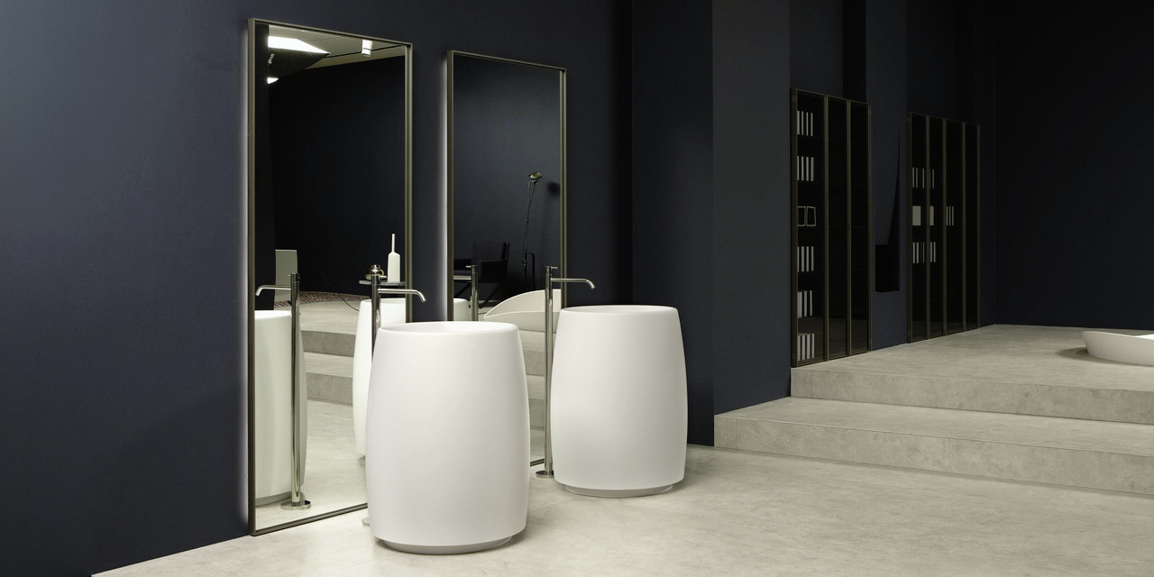 Bespoke Mirrors by Antonio Lupi, view 3