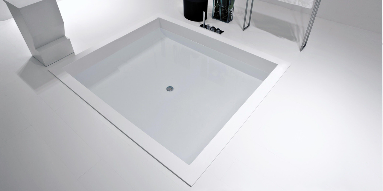 Biblio Freestanding and Built-In Bath, view 12