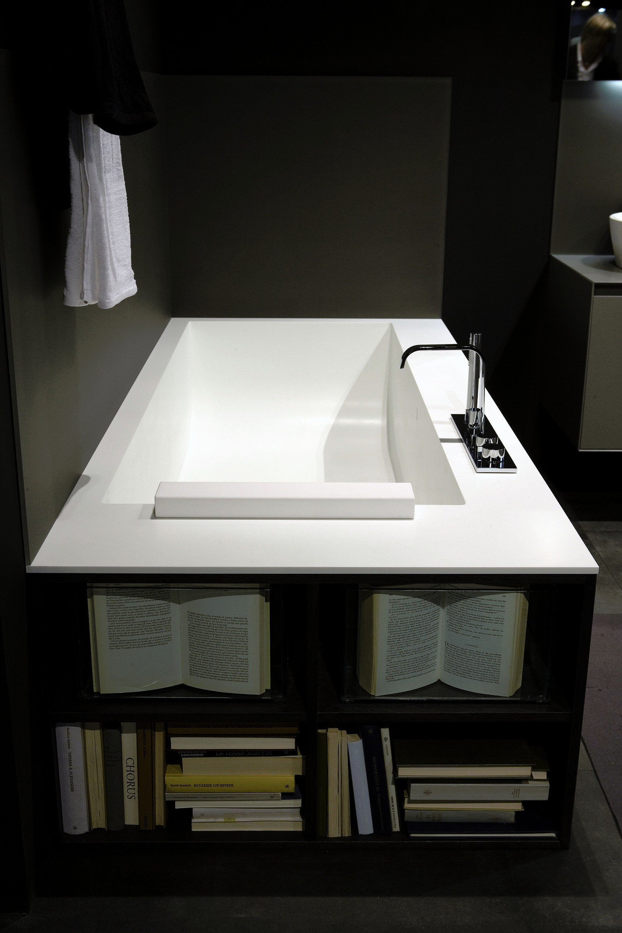 Biblio Freestanding and Built-In Bath, view 8