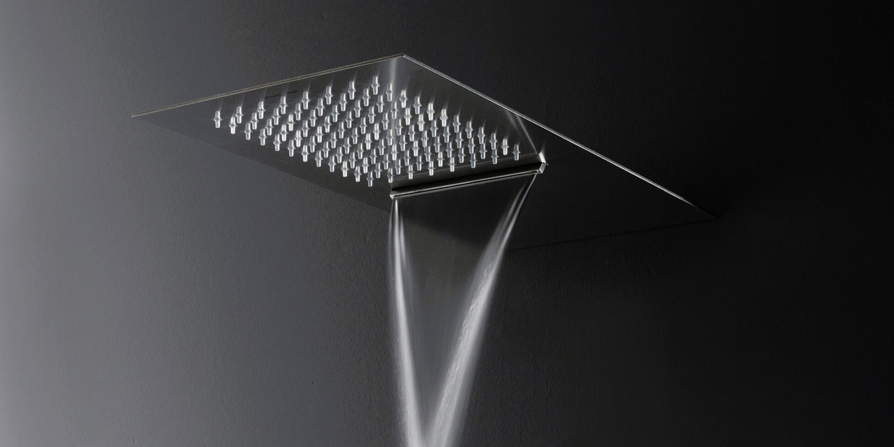Lastra Ceiling Shower System, view 2
