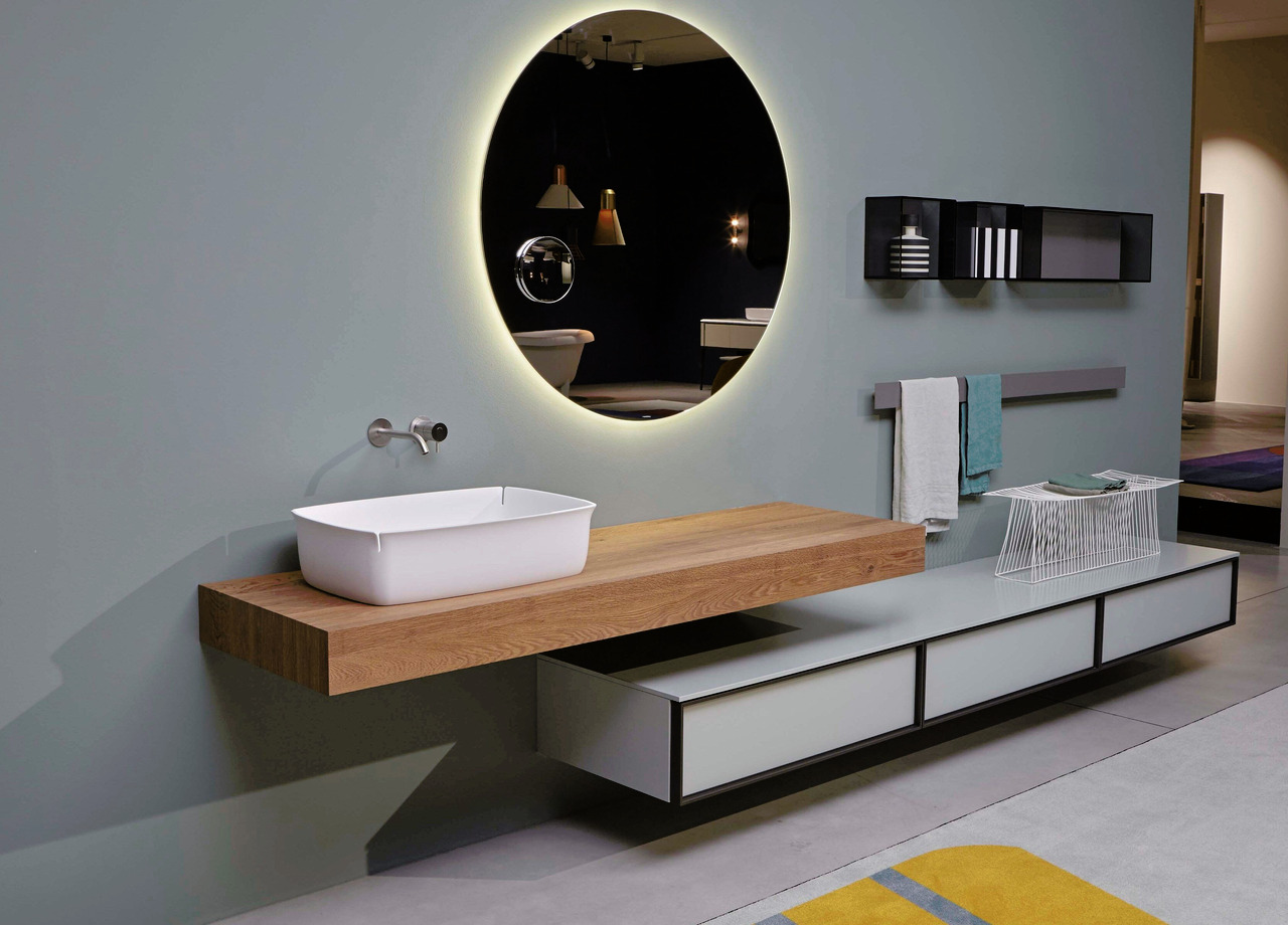 Bloom Freestanding Washbasin, view 3