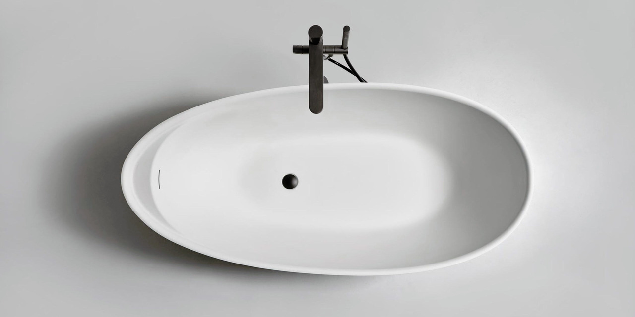 Eclipse Small Freestanding Bath by Antonio Lupi, view 5
