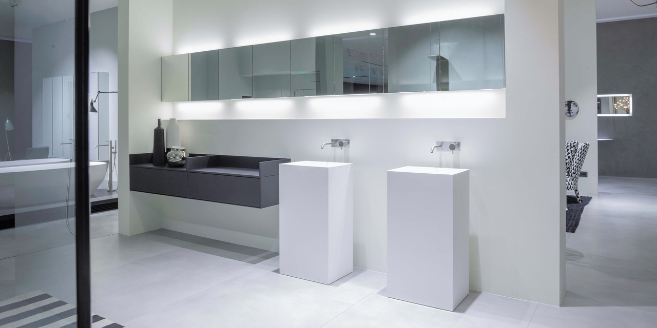 Fusto Colormood Freestanding Washbasin, view 2