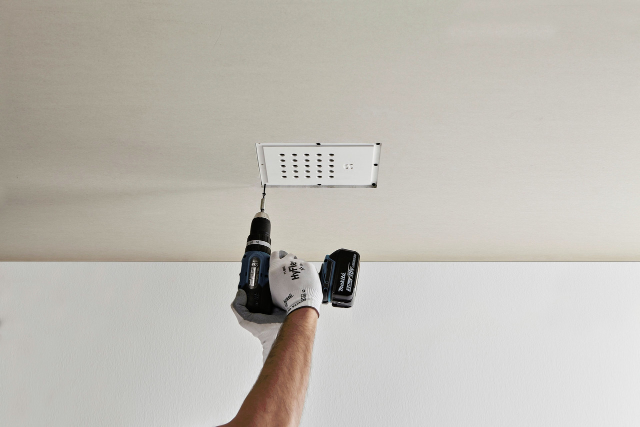 Ghost Built-In Ceiling Shower, view 11