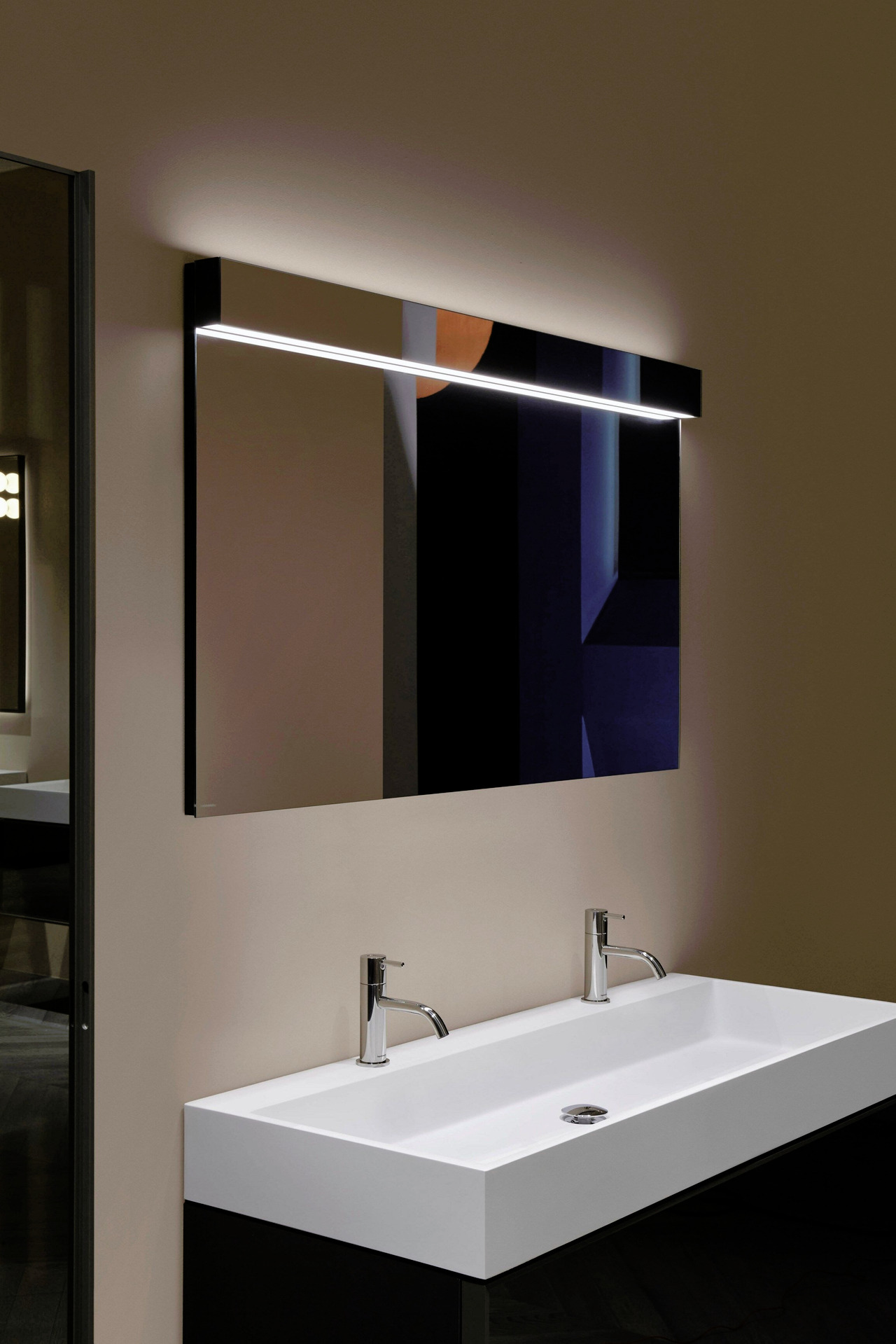 Lucente Wall-Mounted Basin, view 8
