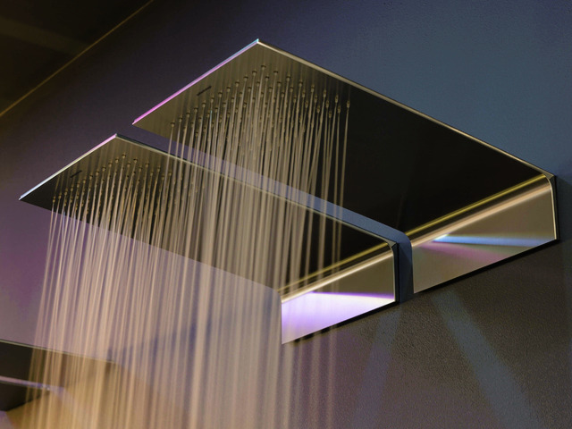 Mezzavela Shower Head