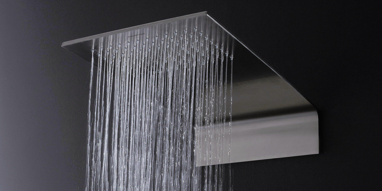 Mezzavela Shower Head, view 4