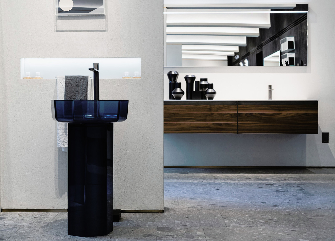 Opale Washbasins, view 9