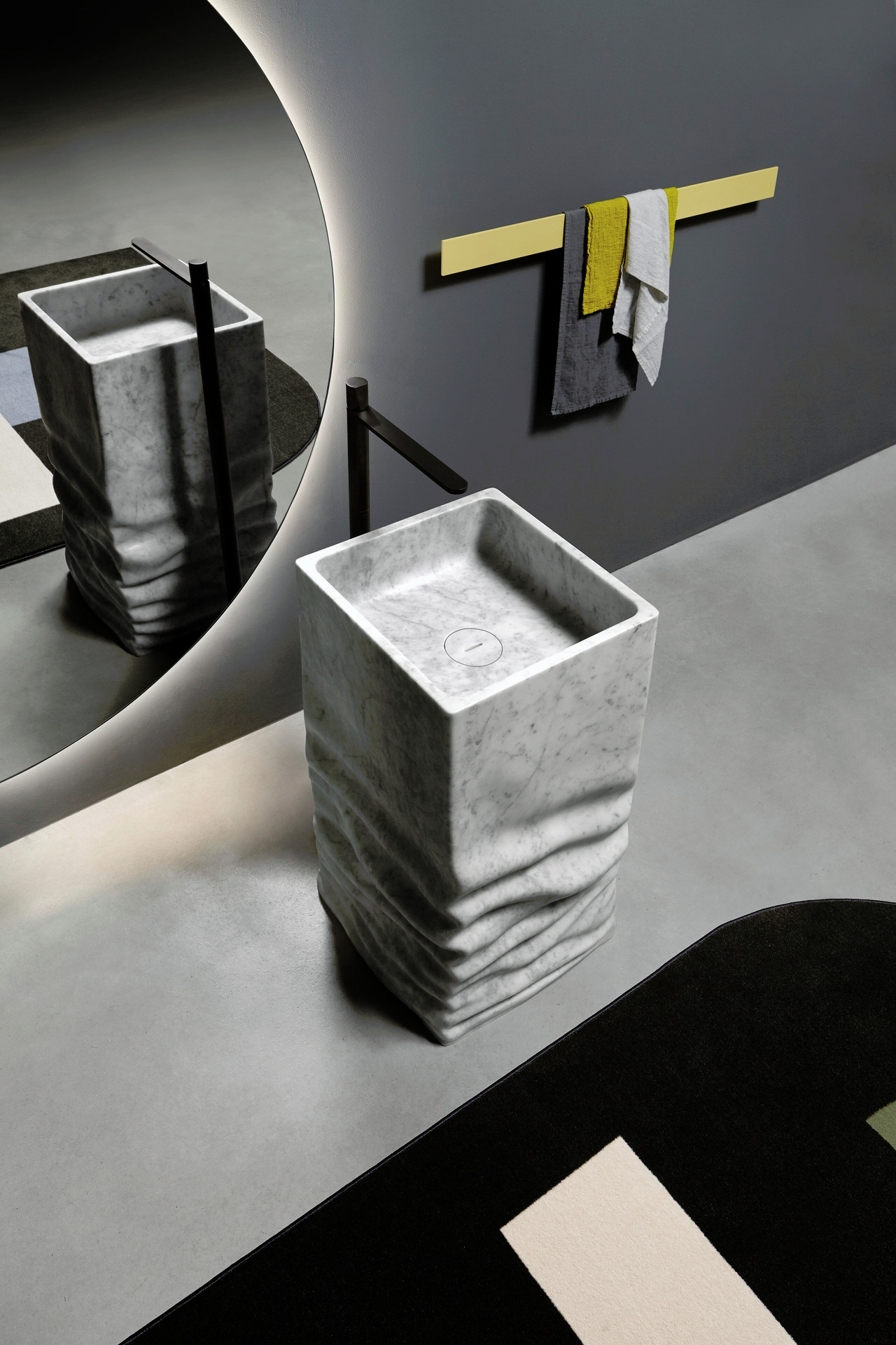 Ossimoro Sculptural Marble Basin, view 4
