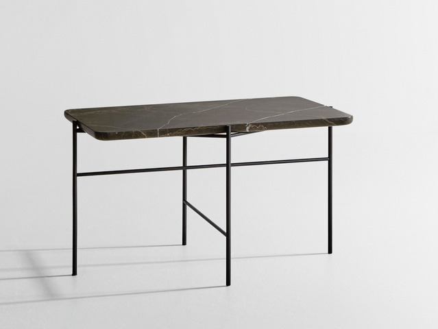 PAESAGGI SOSPESI Marble Tables