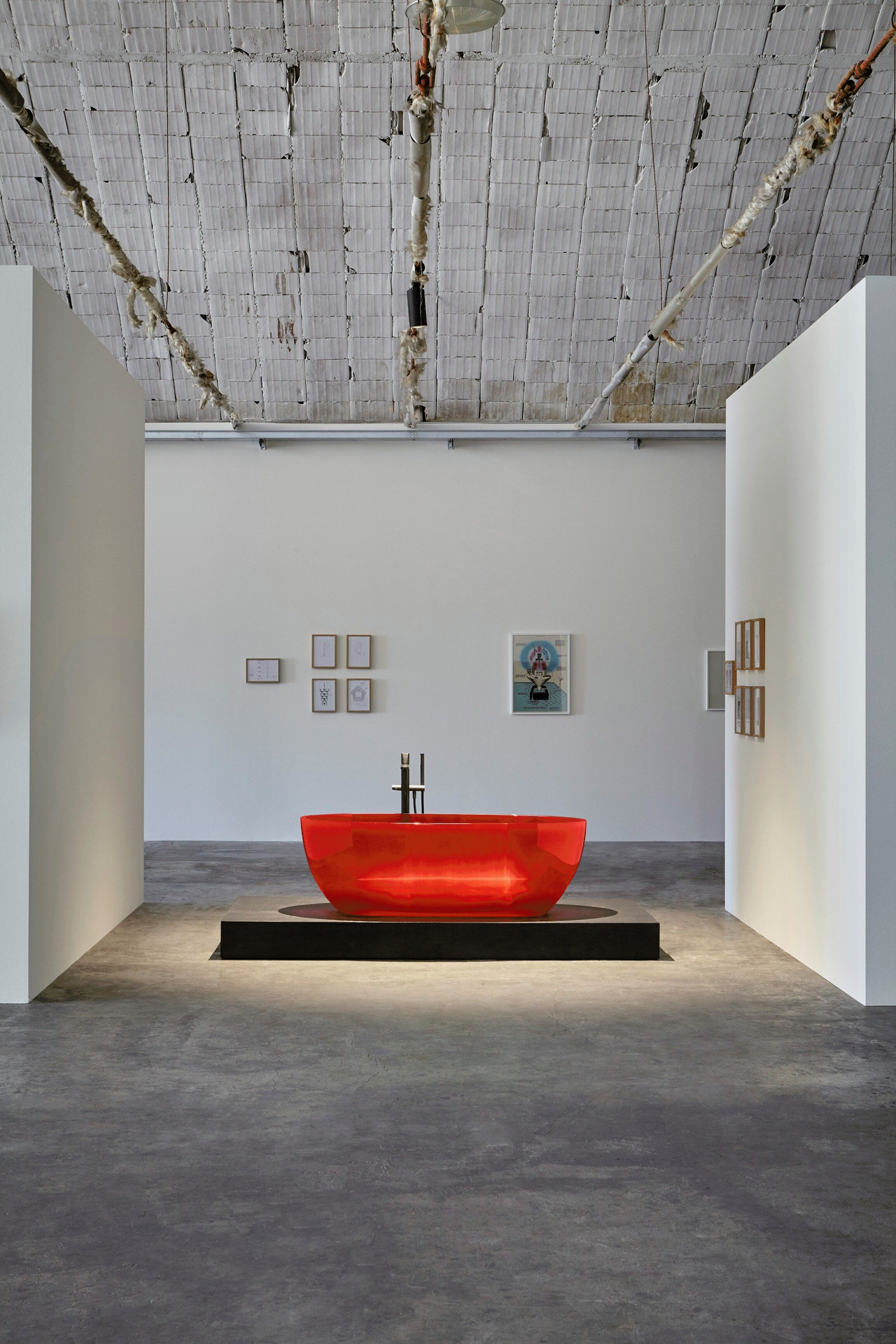 Reflex Cristalmood® Freestanding Bath, view 15