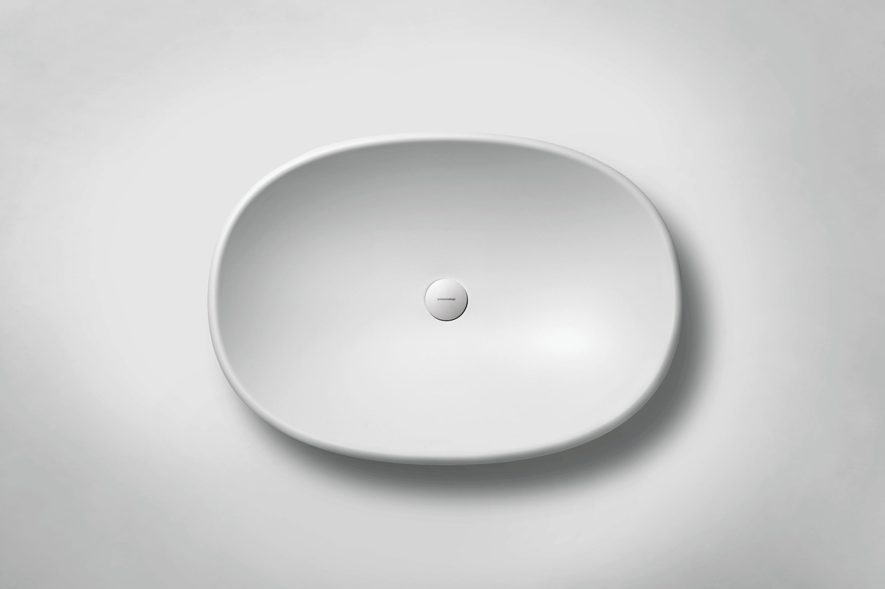 Rim Countertop Washbasin, view 9