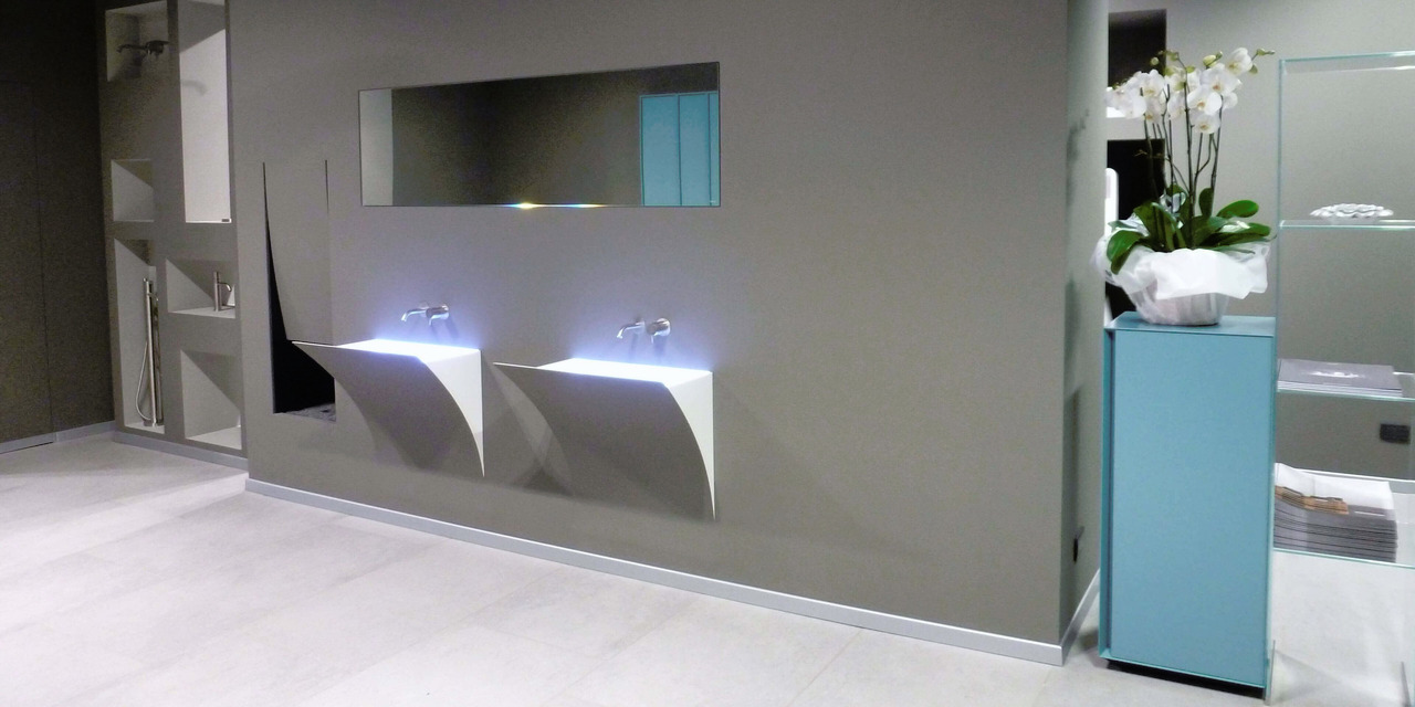 Strappo Corian® Wall-Mounted Washbasin, view 7