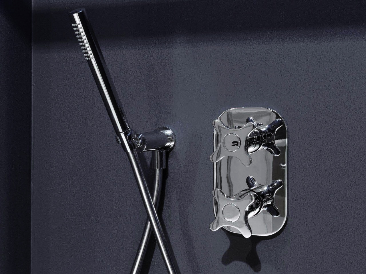TIMBRO Shower System with Hand Shower