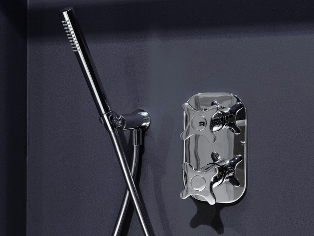 TIMBRO Shower System with Hand Shower