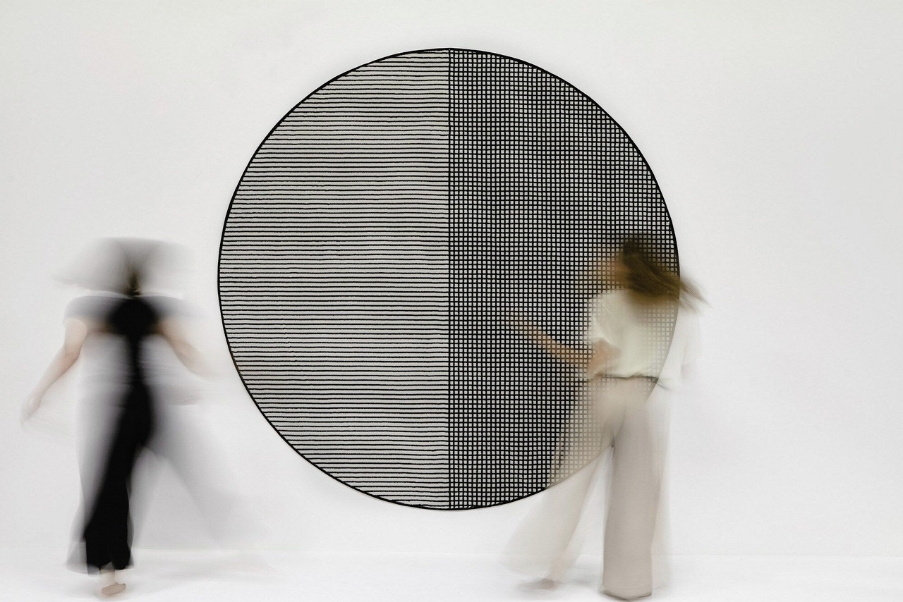 TRAMATO TR810 Round Rug, view 2