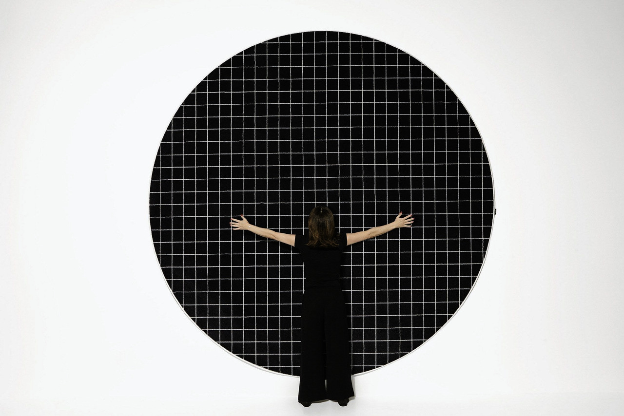 TRAMATO TR820 Round Rug, view 3