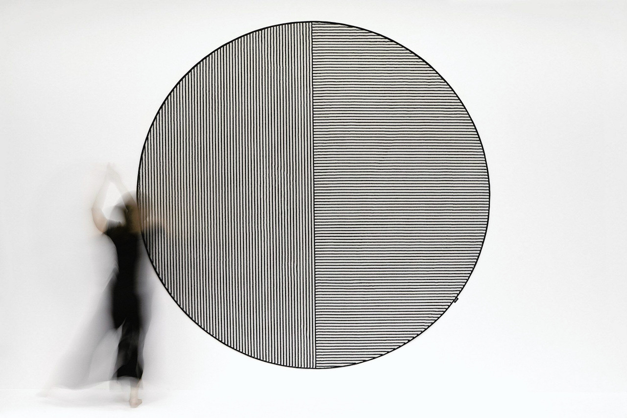 TRAMATO TR821 Round Rug by Antonio Lupi, view 2