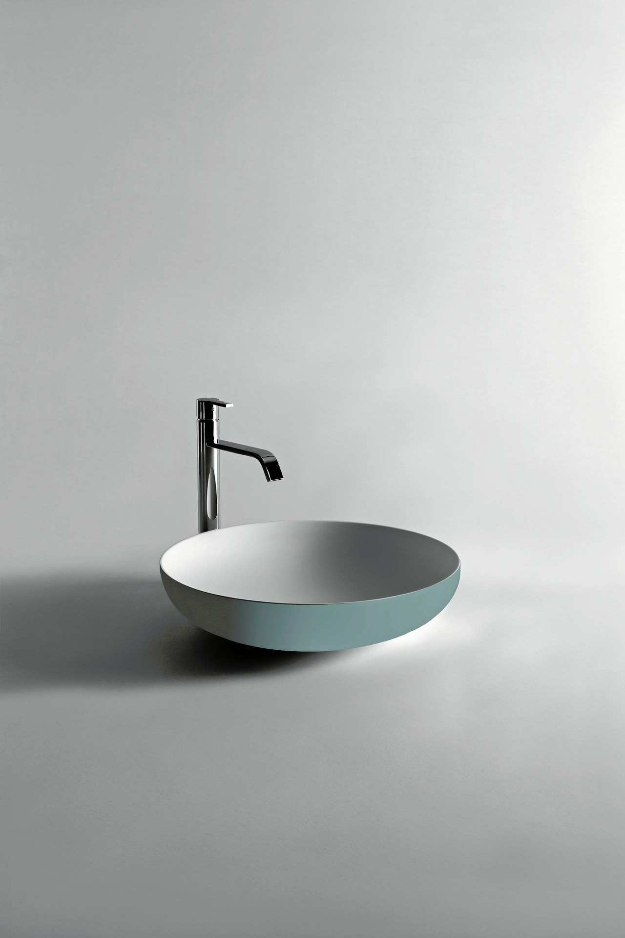 VERSO Washbasin by Antonio Lupi, view 5