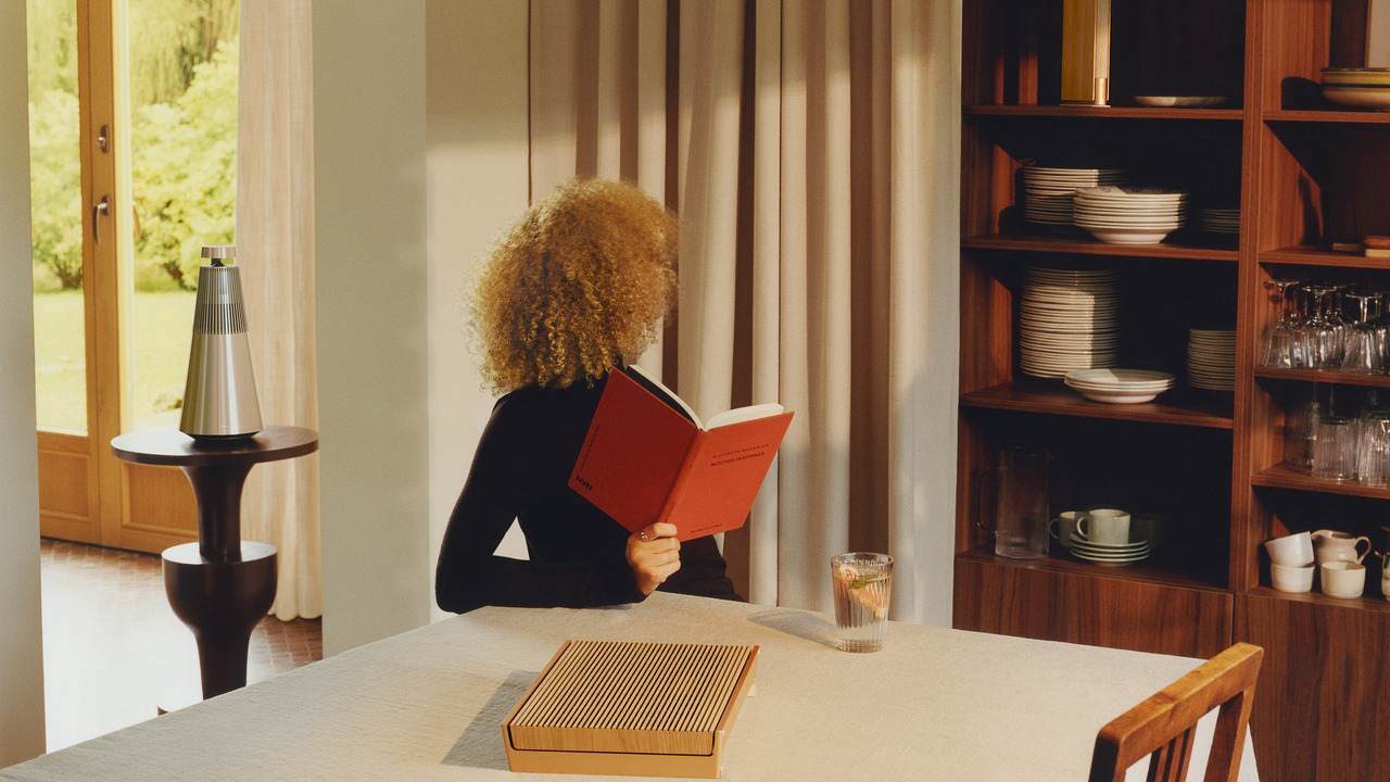 Beosound 2, view 4