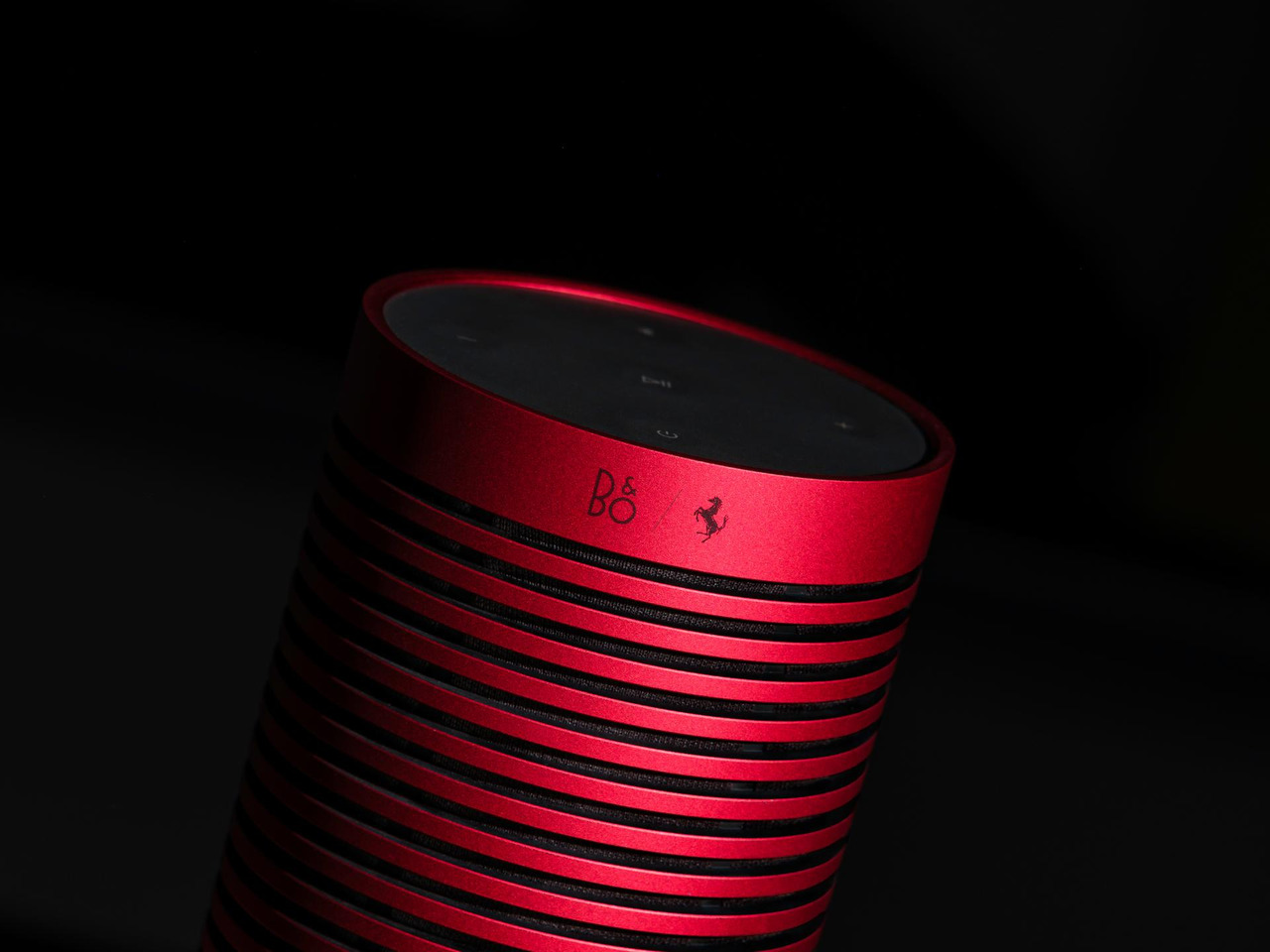 Beosound Explore Ferrari Edition, view 3