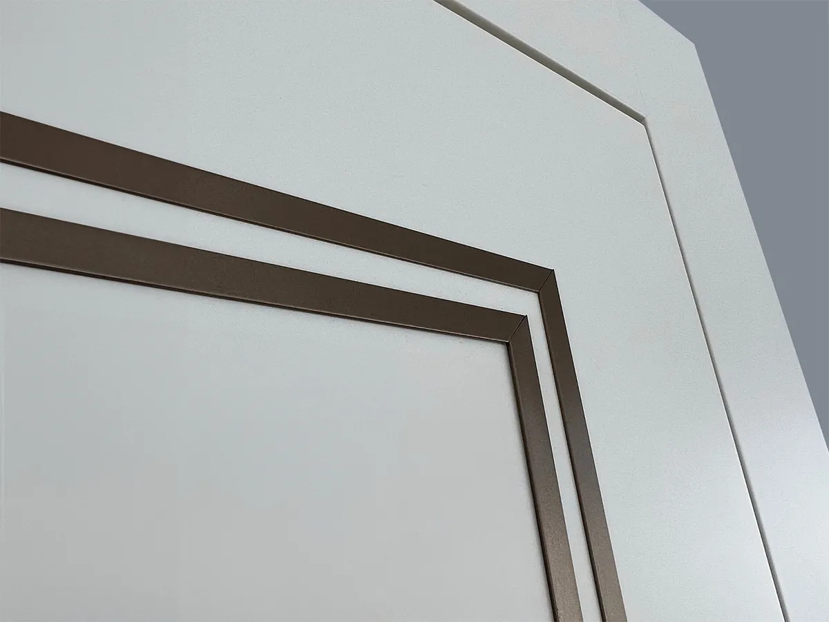 Barausse Q2 Interior Door, view 3