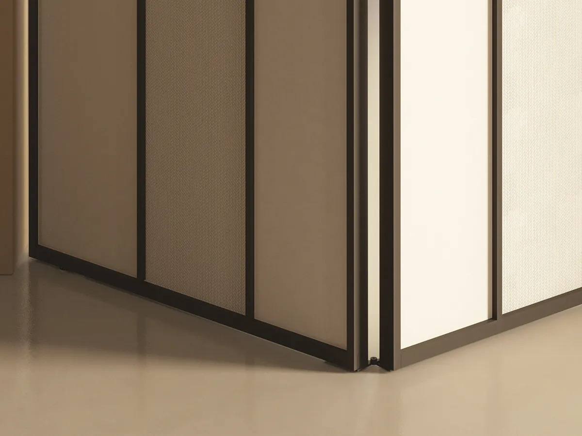 Barausse Frameless Folding Doors, view 3