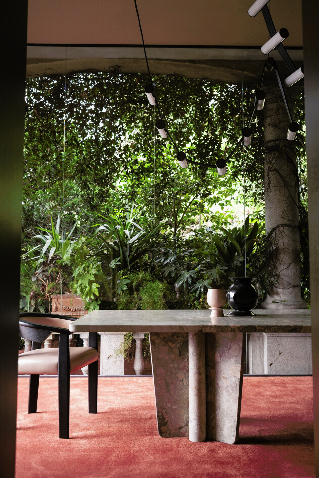 Afra Armchair by Baxter, view 4