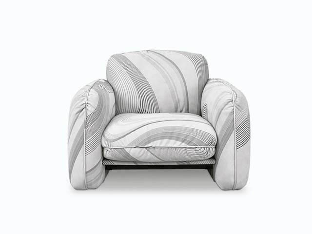 Brigitte Armchair