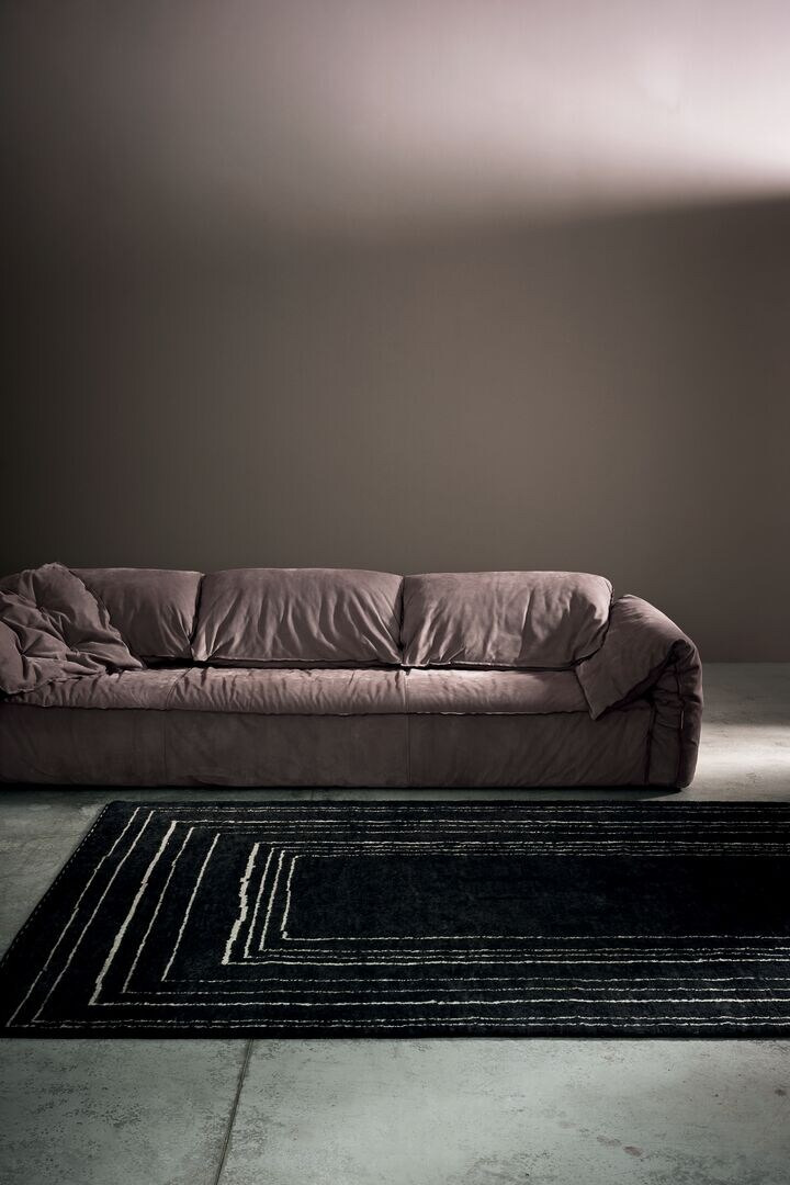 Casablanca Sofa, view 3