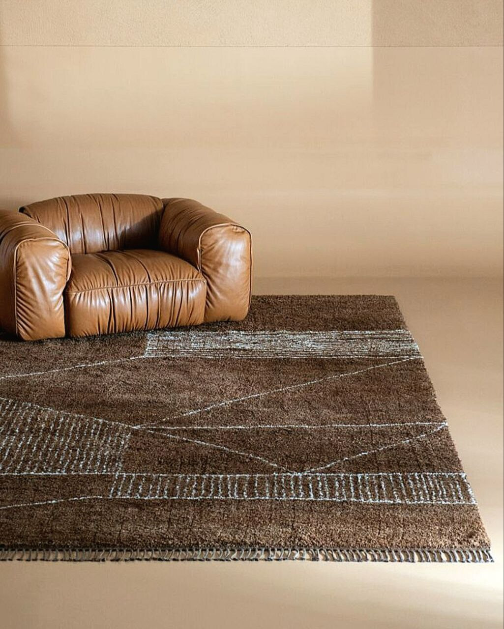 Chicago Armchair, view 4