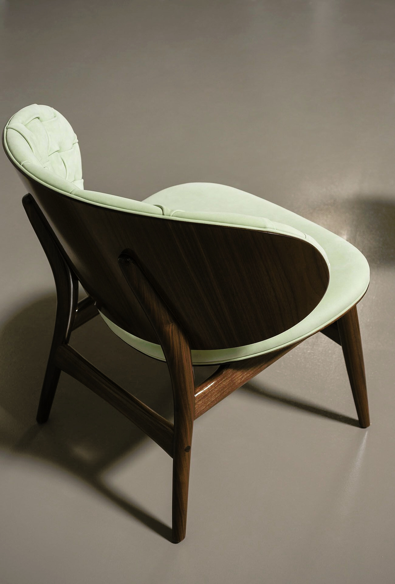 Dalma Leather Armchair, view 3