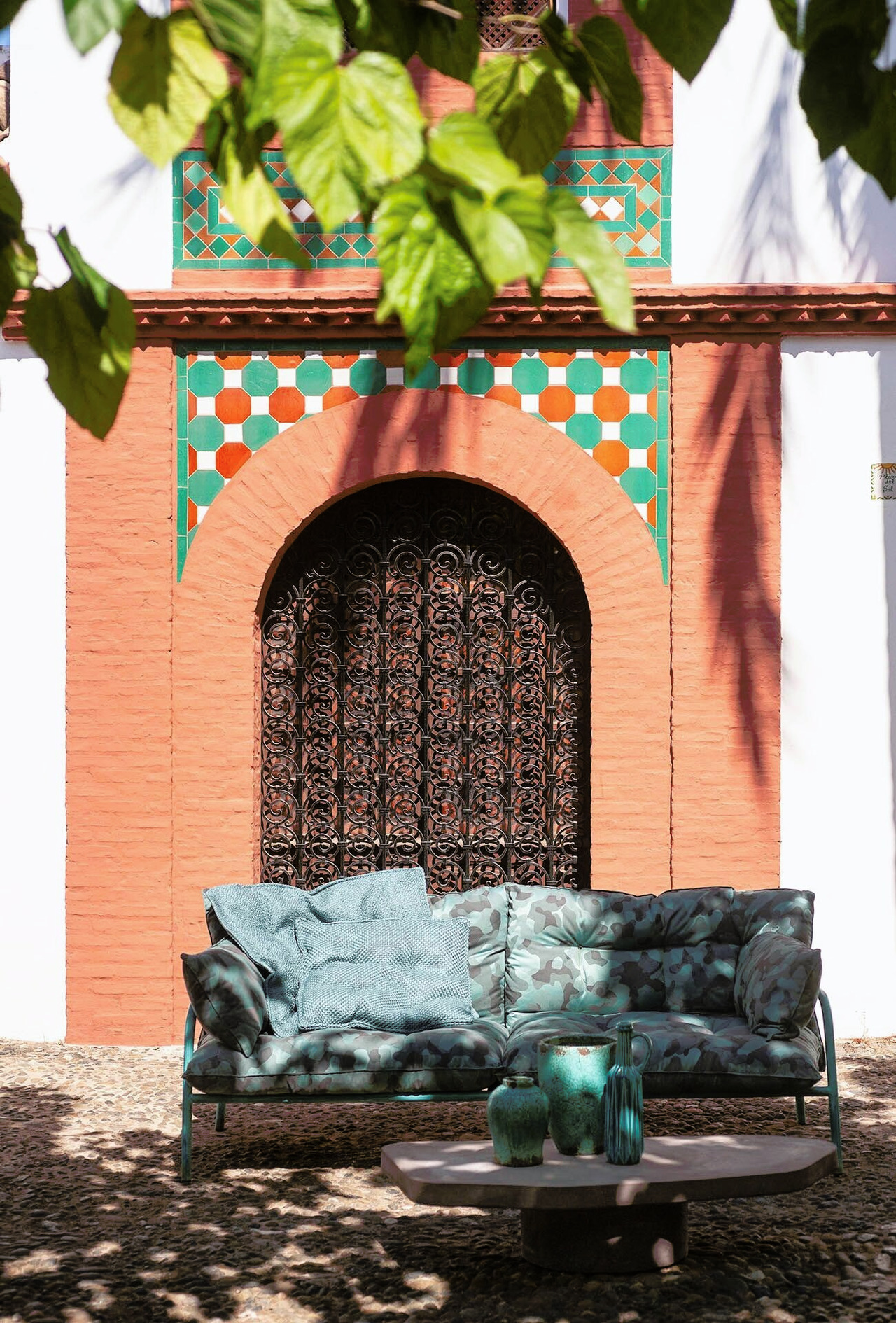 Elephant Sofa, view 3