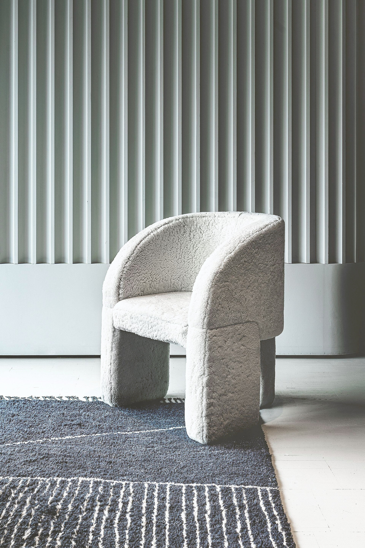 Lazybones Mouton Armchair, view 3
