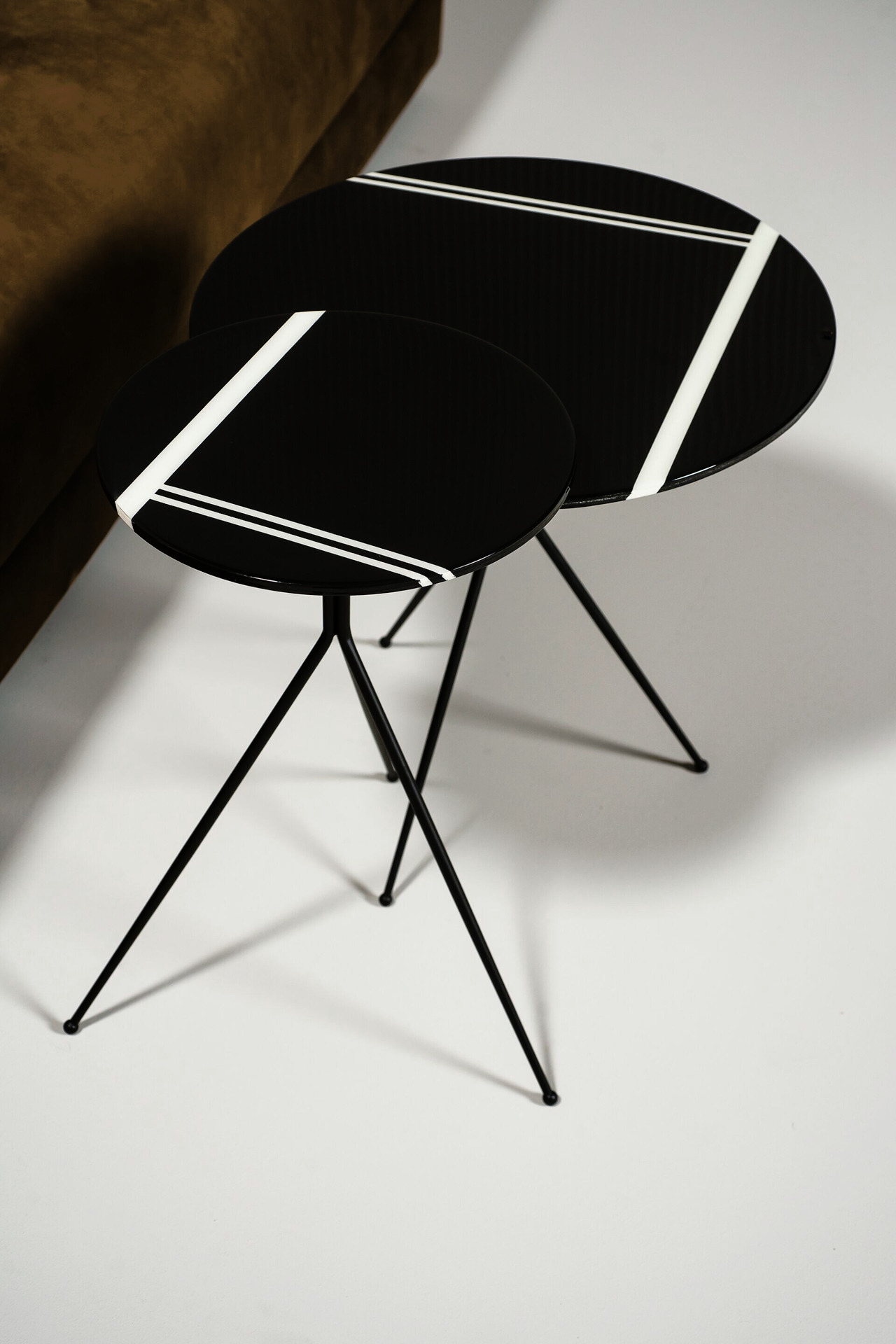 Liquid Coffee Table by Draga&Aurel, view 4