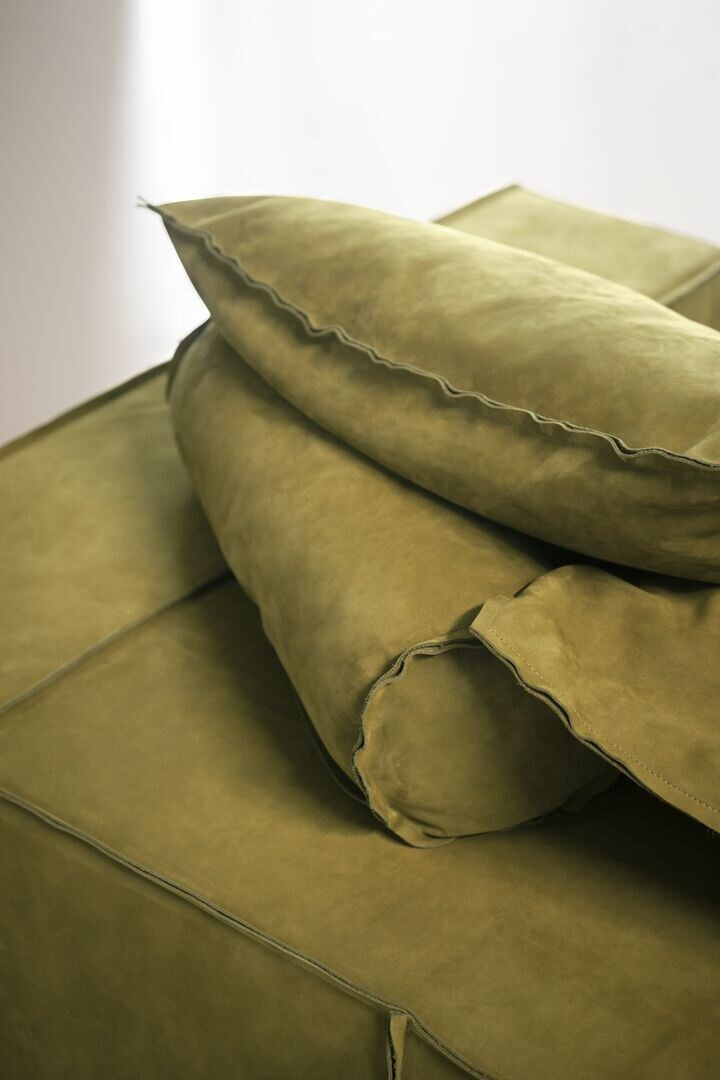 Miami Beach Sofa by Baxter, view 6