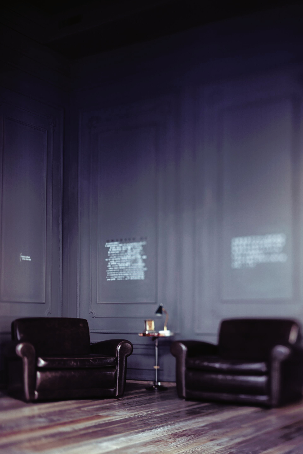 Mickey Extra Leather Armchair, view 4
