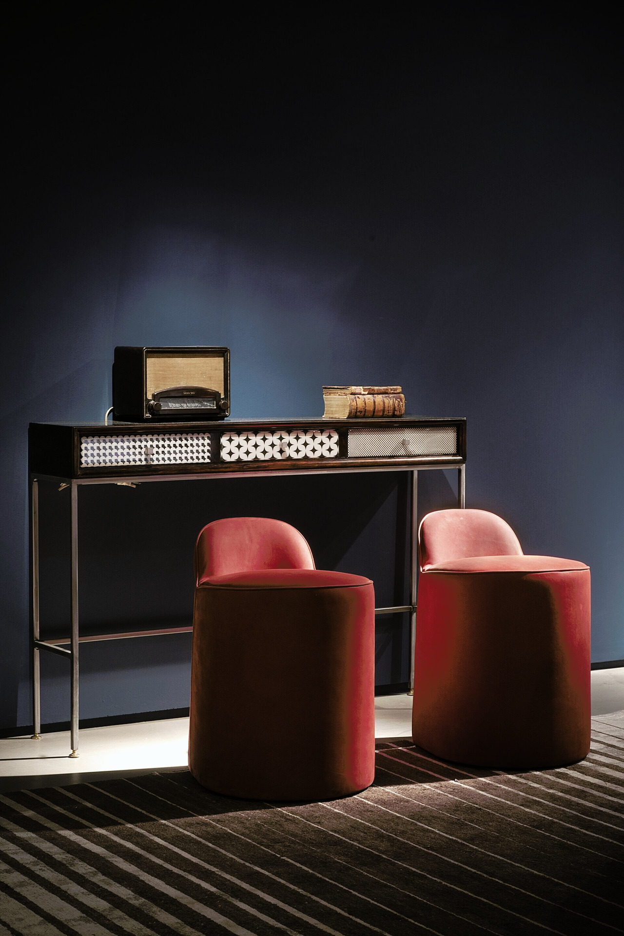 Nina Leather Ottoman by Roberto Lazzeroni, view 4