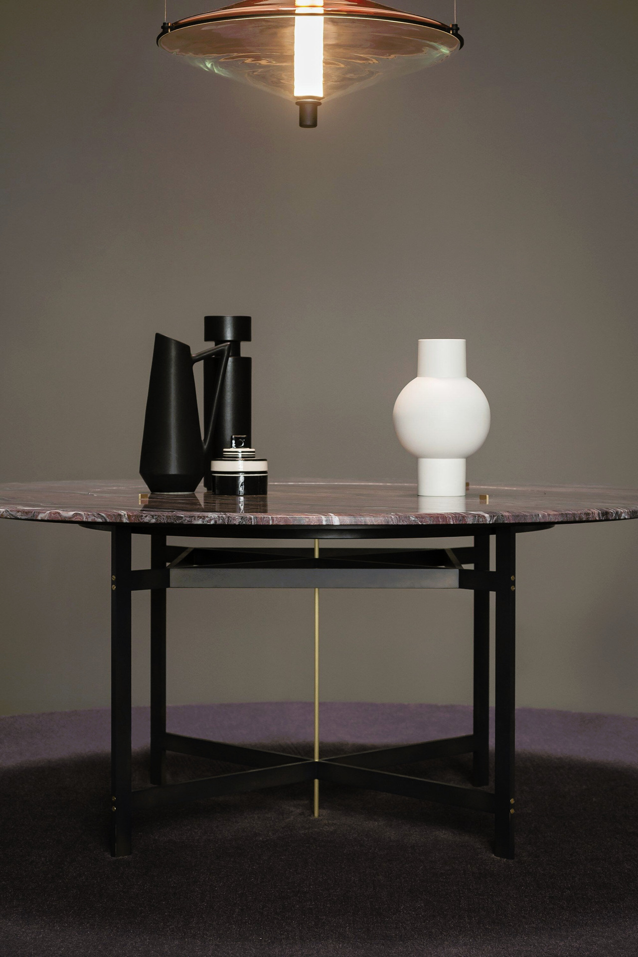Place Table by Federico Peri, view 2