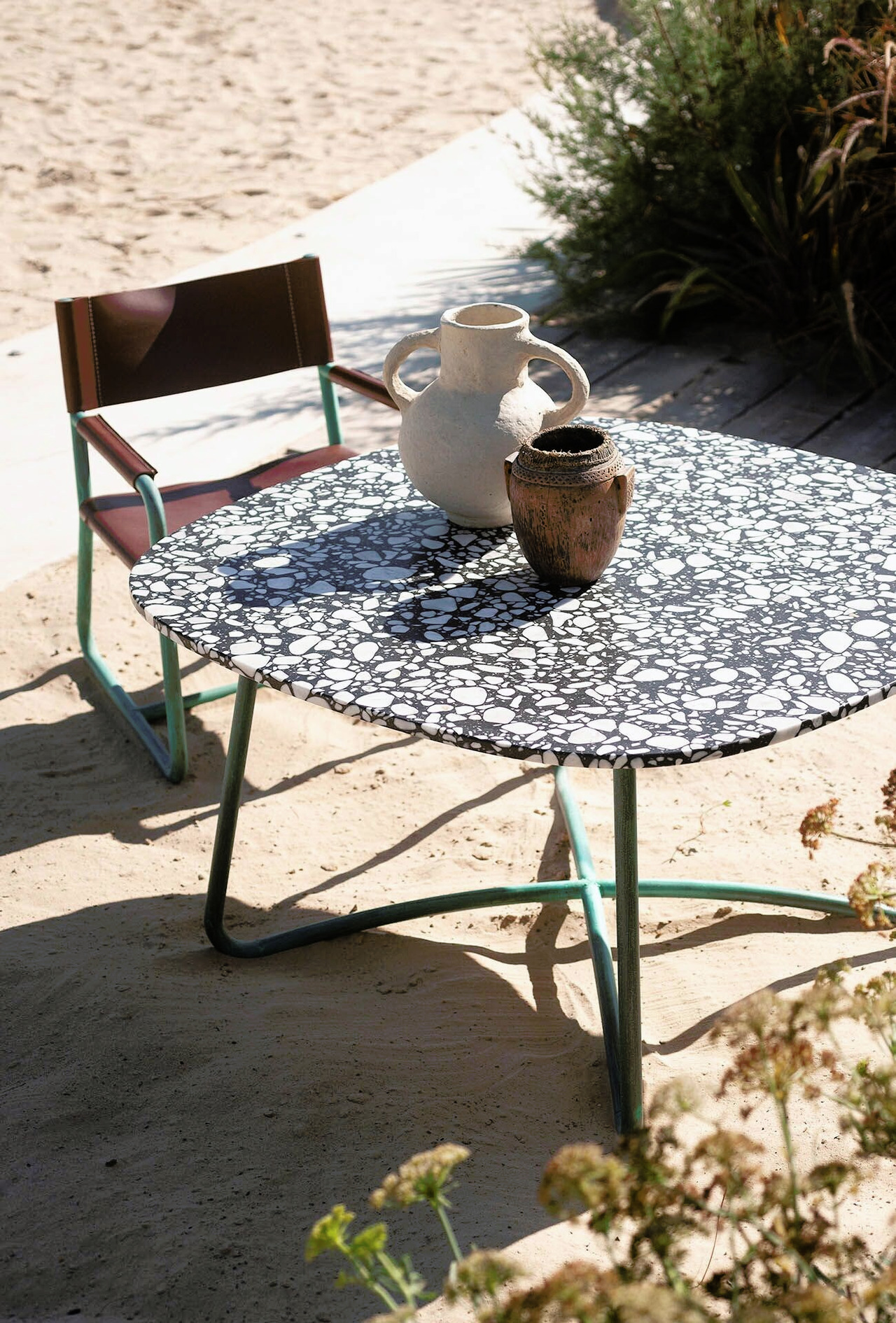 Rimini Table, view 3