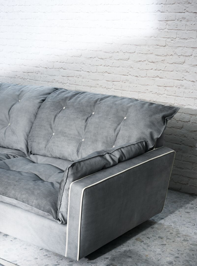 Sorrento sofas and armchairs by Baxter, view 3