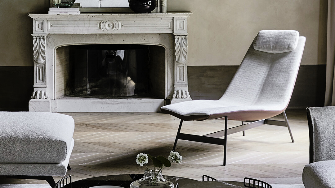 Alpilles Armchair, view 4